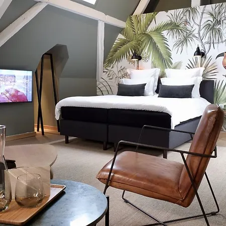 ベッド・アンド・ブレックファスト B ＆ B ハウス コニング